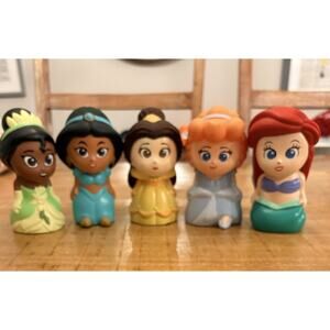 Disney Princess 5 Piece Bath Squirter Bucket Set